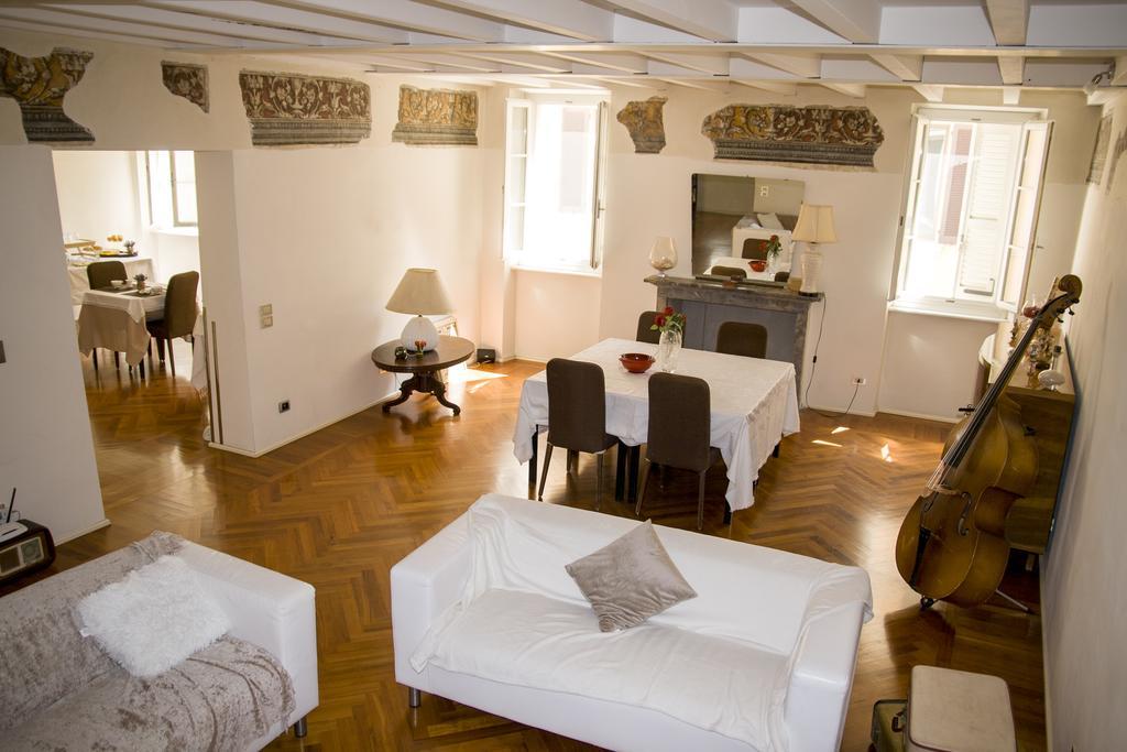 Domus Nova Residenza Il B&B Mântua Exterior foto