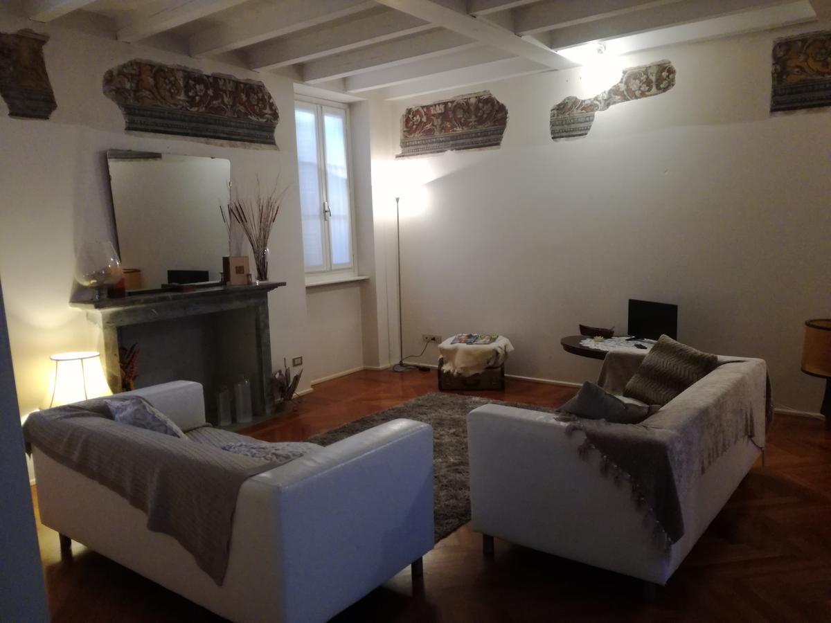 Domus Nova Residenza Il B&B Mântua Exterior foto